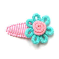 barrette bébé à fleur