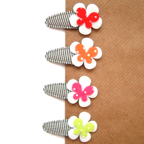 Barrette bébé et petite fille à fleur et papillon