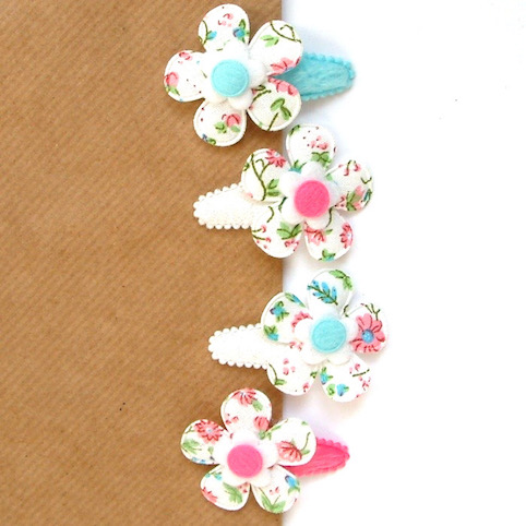 barrette pour bébé fille à grande fleur en tissu