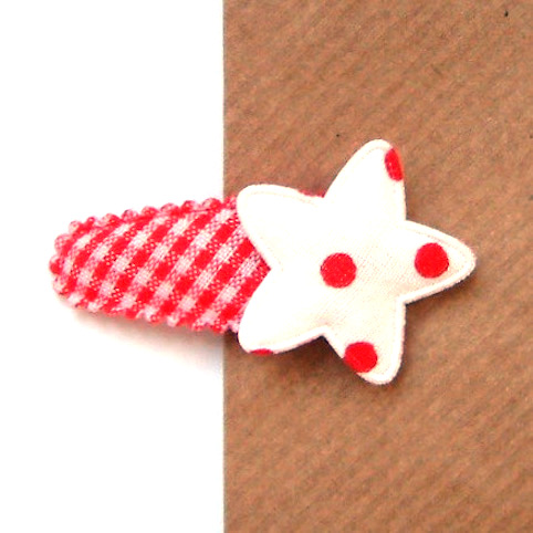 Barrette Pour Bebe A Etoile Blanche Sur Vichy Rouge Plein De Bisous