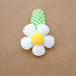Barrette pour bébé fleur pâquerette