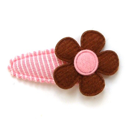 barrette bébé à fleur en feutrine brune